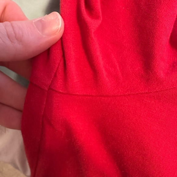 Red Off-Shoulder Top Loft - Picture 4 of 7